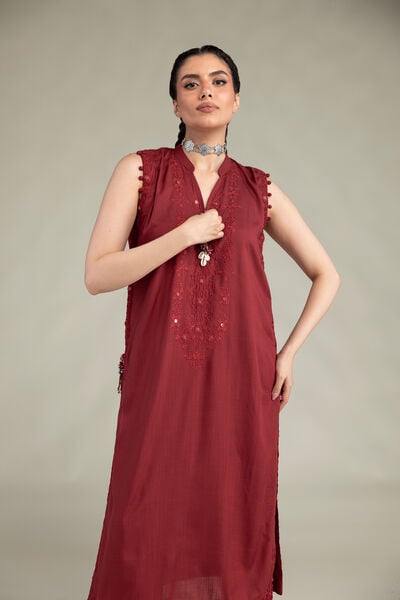 Embroidered | Raw Silk | Sleeveless Longline Kurta | GBP 50.00
