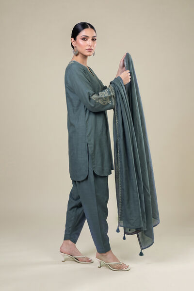 Embroidered | Light Khaddar | Blue Solid Shalwar | GBP 25.00