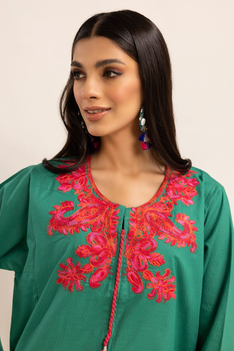  | Kurta | Embroidered | null