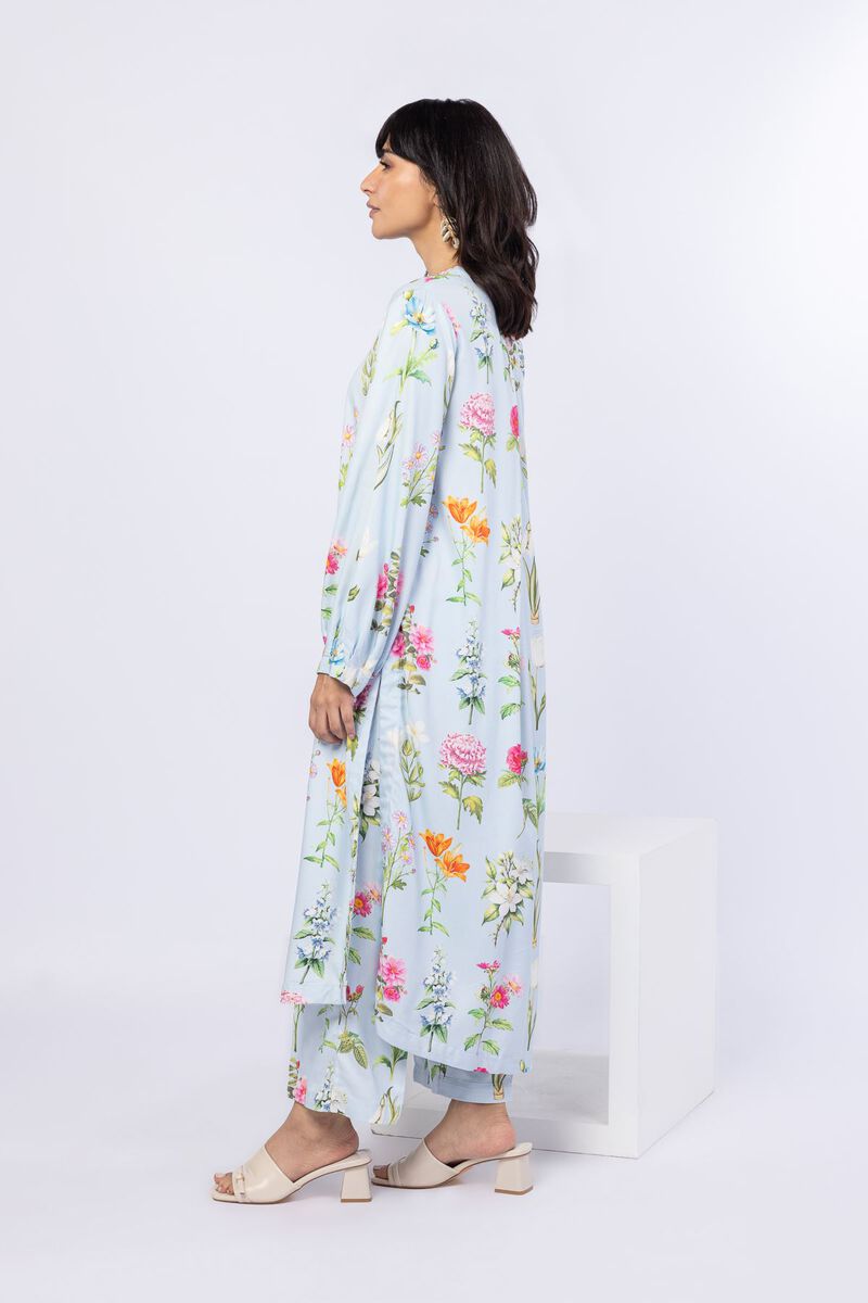https://uk.khaadi.com/dw/image/v2/BJTG_PRD/on/demandware.static/-/Sites-khaadi-master-catalog/default/dw4133e300/images/hi-res/25-06-6e5-03bb_multi_1.jpg?sw=800&sh=1200