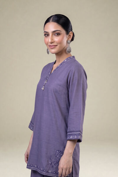 Embroidered | Light Khaddar | Short Embroidered Kurta | GBP 40.00