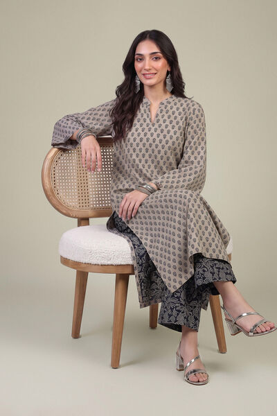 Printed | Light Khaddar | Longline V-Neck Kurta | GBP 30.00