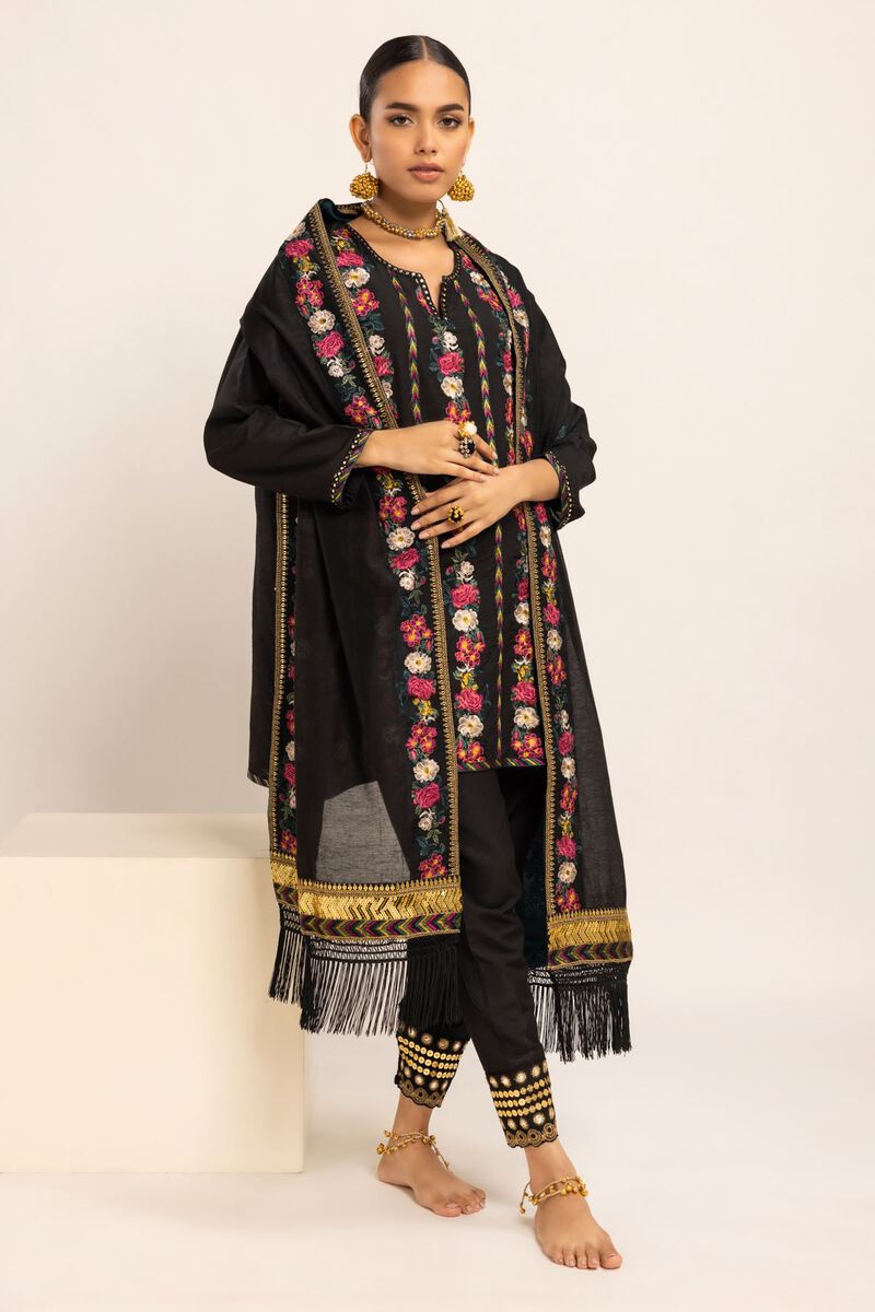  | Stole | Embroidered | null