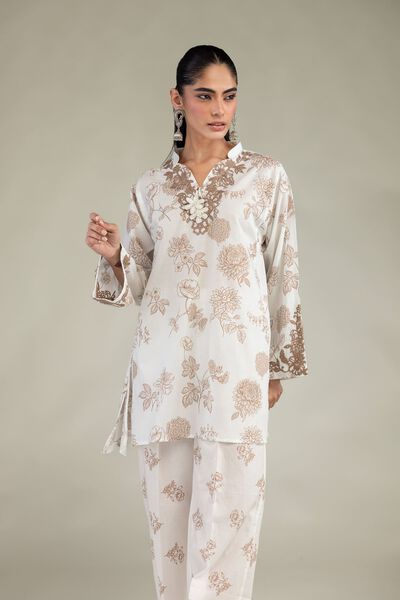 Embroidered | Cambric | Floral Cambric Kurta | GBP 25.00
