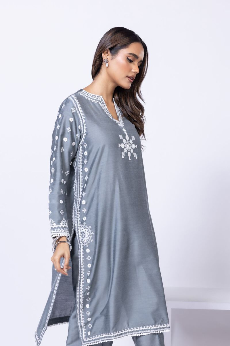 Embroidered | Raw Silk | Kurta | GBP 12.00