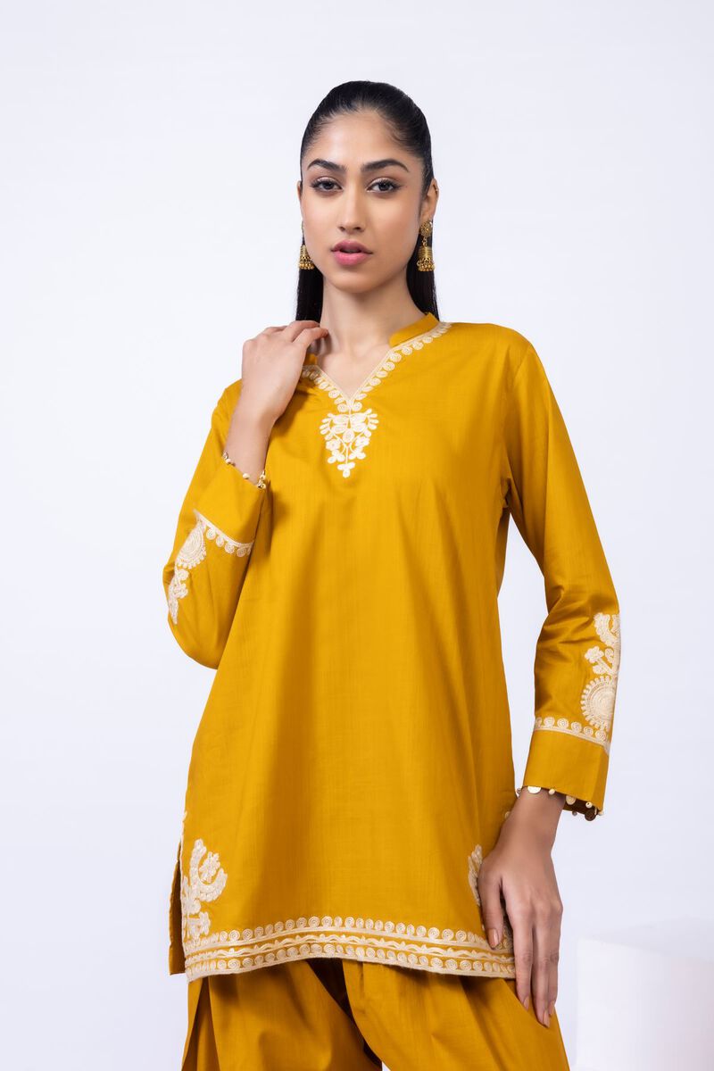 https://uk.khaadi.com/dw/image/v2/BJTG_PRD/on/demandware.static/-/Sites-khaadi-master-catalog/default/dw4bf4721a/images/hi-res/24-12e08-07ta_multi_1.jpg?sw=800&sh=1200