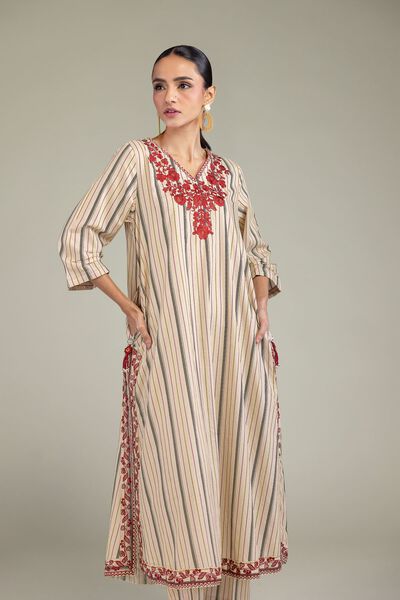 Embroidered | Cambric | V-Neck Cambric Kurta | GBP 30.00