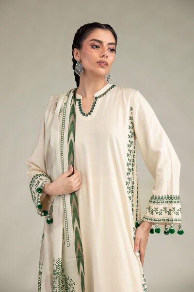 Embroidered | Polyester Silk | Polyster Silk Dupatta | GBP 25.00