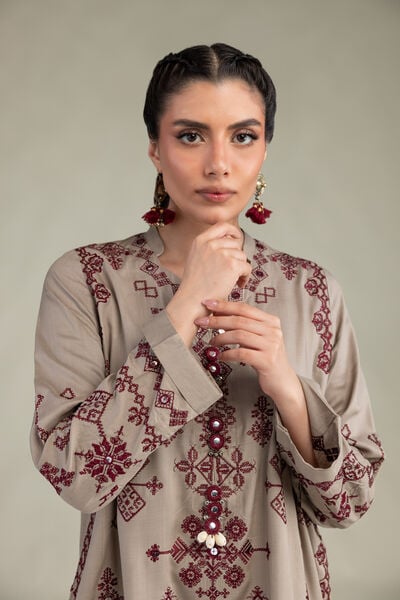 Embroidered | Raw Silk | Short Geometric Kurta | GBP 60.00