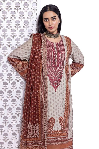 Lawn | Embroidered | Fabrics 3 Piece | GBP 12.50