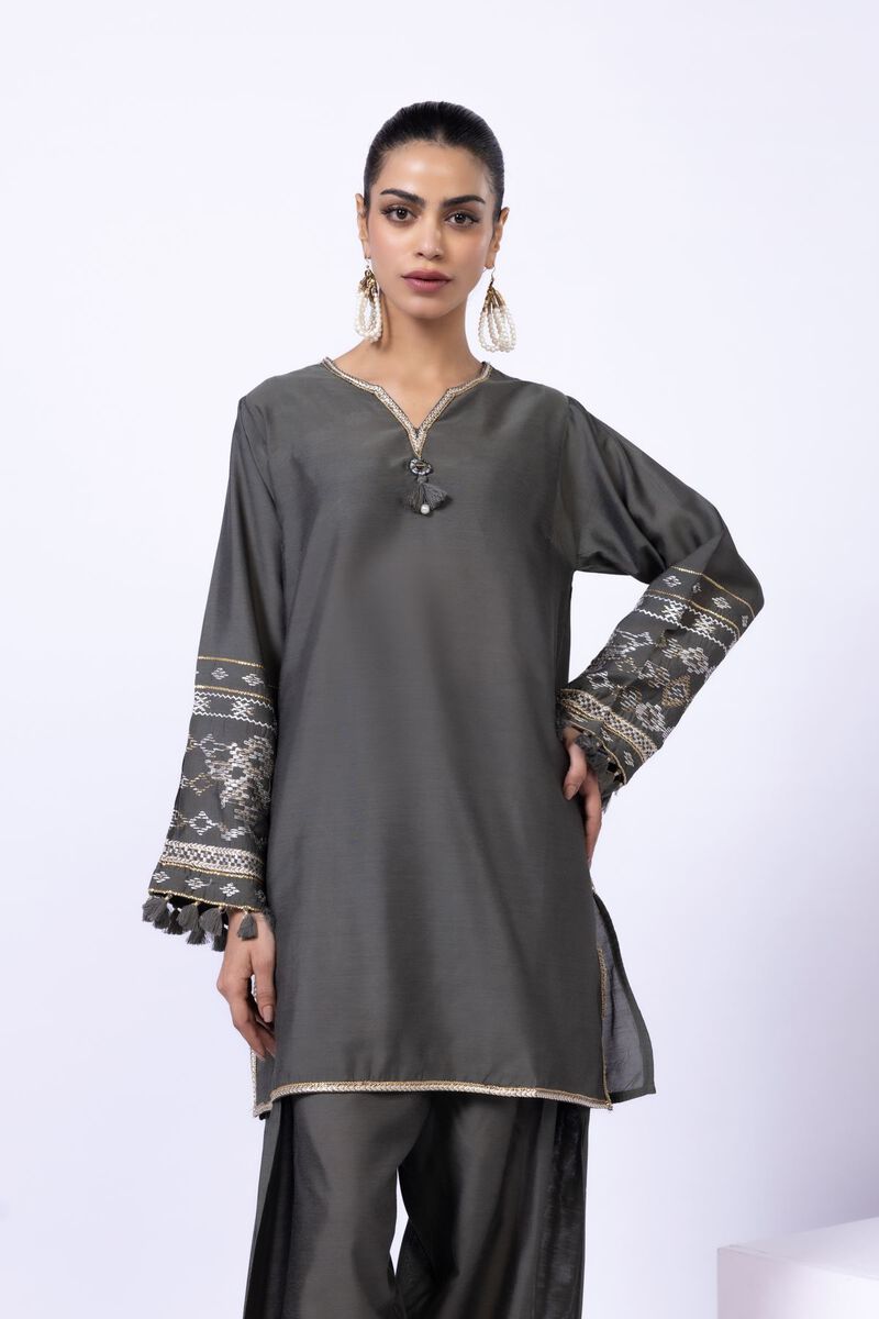 Embroidered | Raw Silk | Kurta | GBP 40.00
