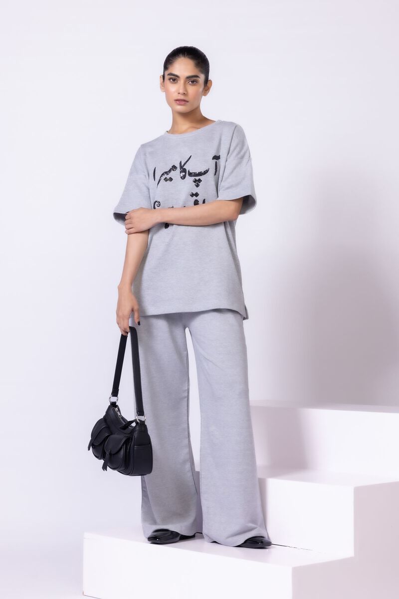 Embroidered | Tech Fleece | T-shirt | null