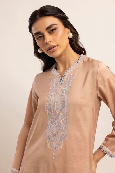 Kurta | Embroidered