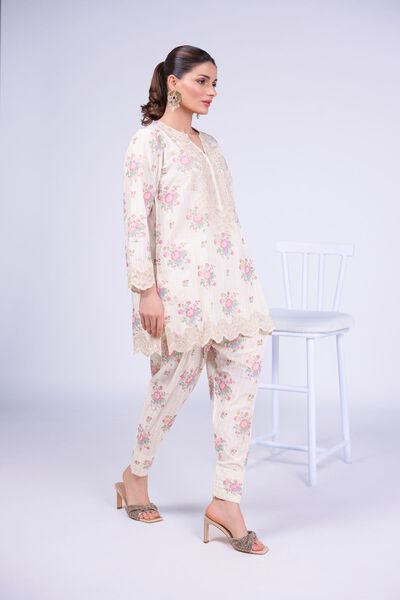 Printed | Raw Silk | Pants | GBP 25.00