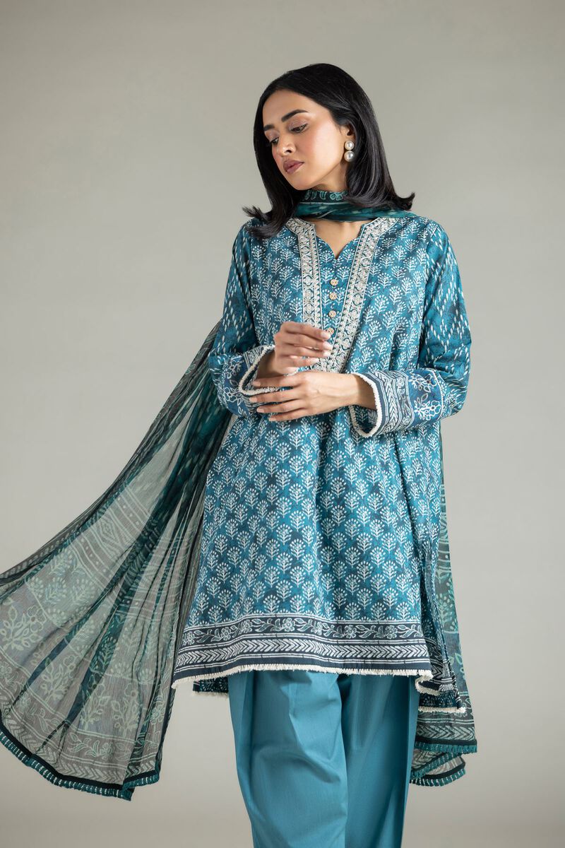 Embroidered | Lawn | 3-Piece Lawn Suit | GBP 50.00