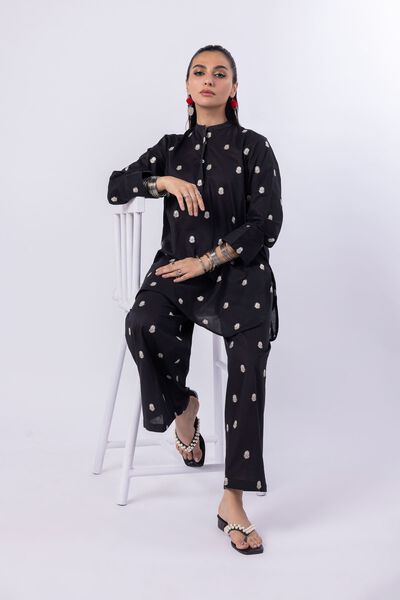Embroidered | Cambric | Kurta | GBP 20.00