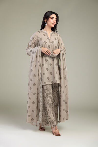 Embroidered | Cambric | Floral Cambric Kurta | GBP 35.00