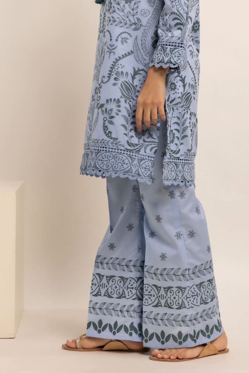  | Pants | Embroidered | null