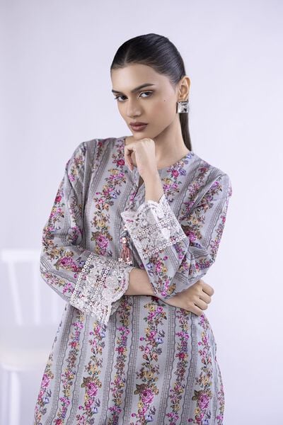 Embroidered | Cambric | Kurta | GBP 20.00