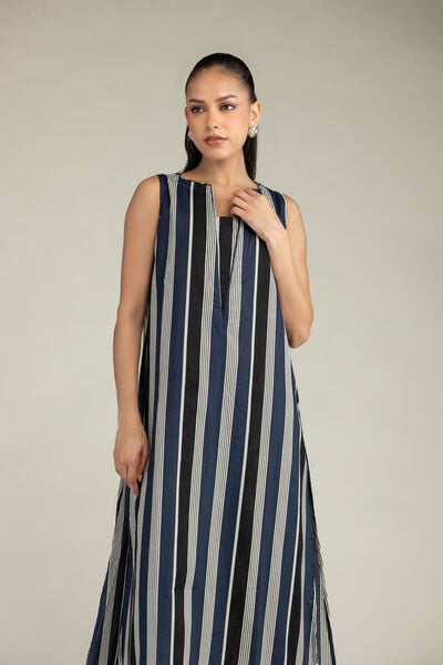 Printed | Cambric | Sleeveless Longline Kurta | GBP 15.00