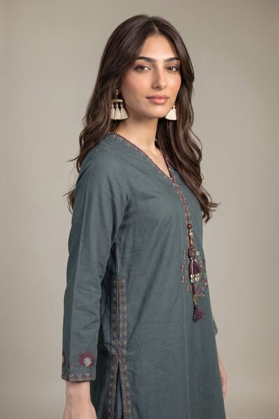 Embroidered | Heavy Textured Cotton | Kurta | GBP 40.00