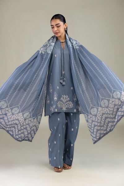 Textured Lawn | Embroidered | Floral Lawn Dupatta | GBP 25.00