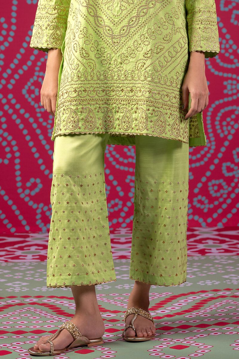  | Pants | Embroidered | null