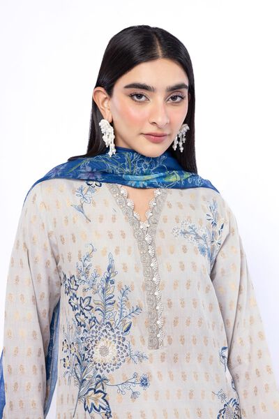 Embroidered | Jacquard | Fabrics 3 Piece | GBP 50.00