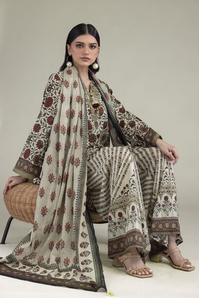 Embroidered | Textured Lawn | Tailored 3-Piece Lawn | GBP 45.00