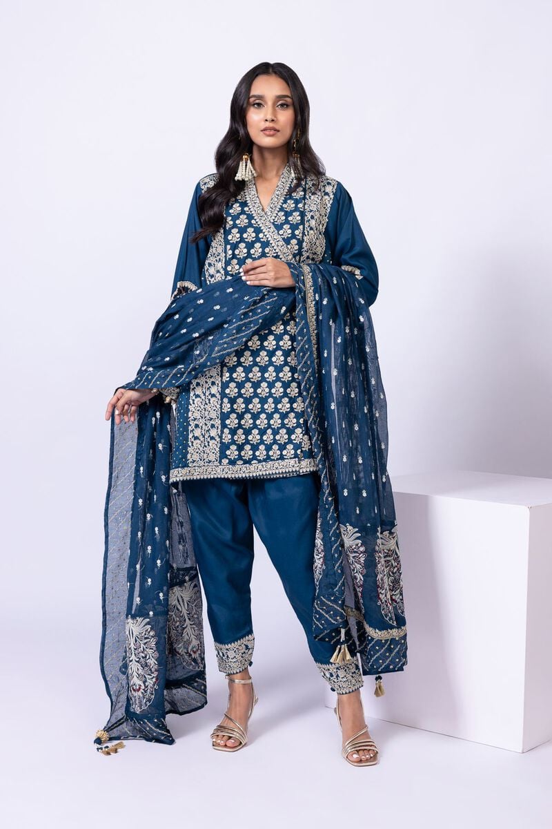 https://uk.khaadi.com/dw/image/v2/BJTG_PRD/on/demandware.static/-/Sites-khaadi-master-catalog/default/dw64ea50f0/images/hi-res/esb24615a_teal_1.jpg?sw=800&sh=1200