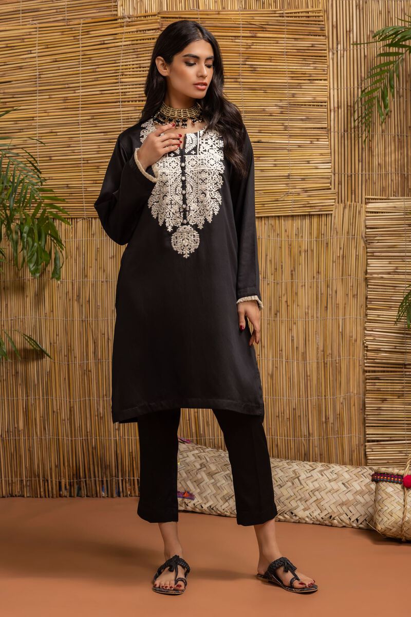  | Kurta | Embroidered | null