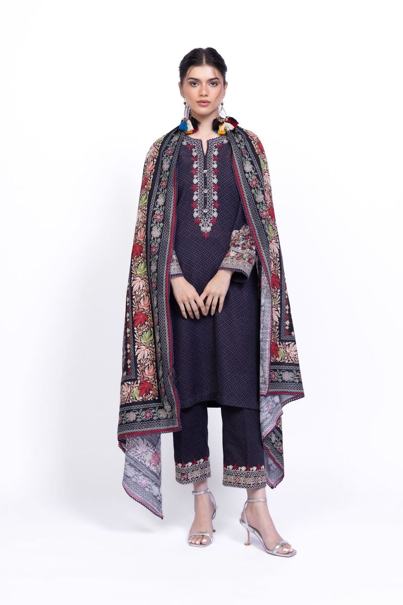https://uk.khaadi.com/dw/image/v2/BJTG_PRD/on/demandware.static/-/Sites-khaadi-master-catalog/default/dw667e0c0e/images/hi-res/plkn02c_multi_1.jpg?sw=800&sh=1200