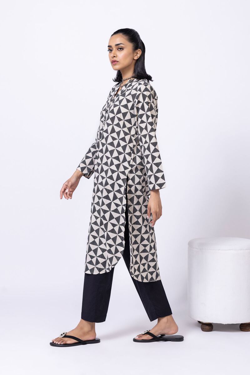 https://uk.khaadi.com/dw/image/v2/BJTG_PRD/on/demandware.static/-/Sites-khaadi-master-catalog/default/dw6713ffd2/images/hi-res/25-01e04-06ba_multi_1.jpg?sw=800&sh=1200