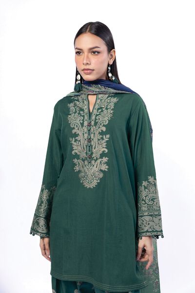 Dyed | Jacquard | Tailored 3 Piece | GBP 55.00