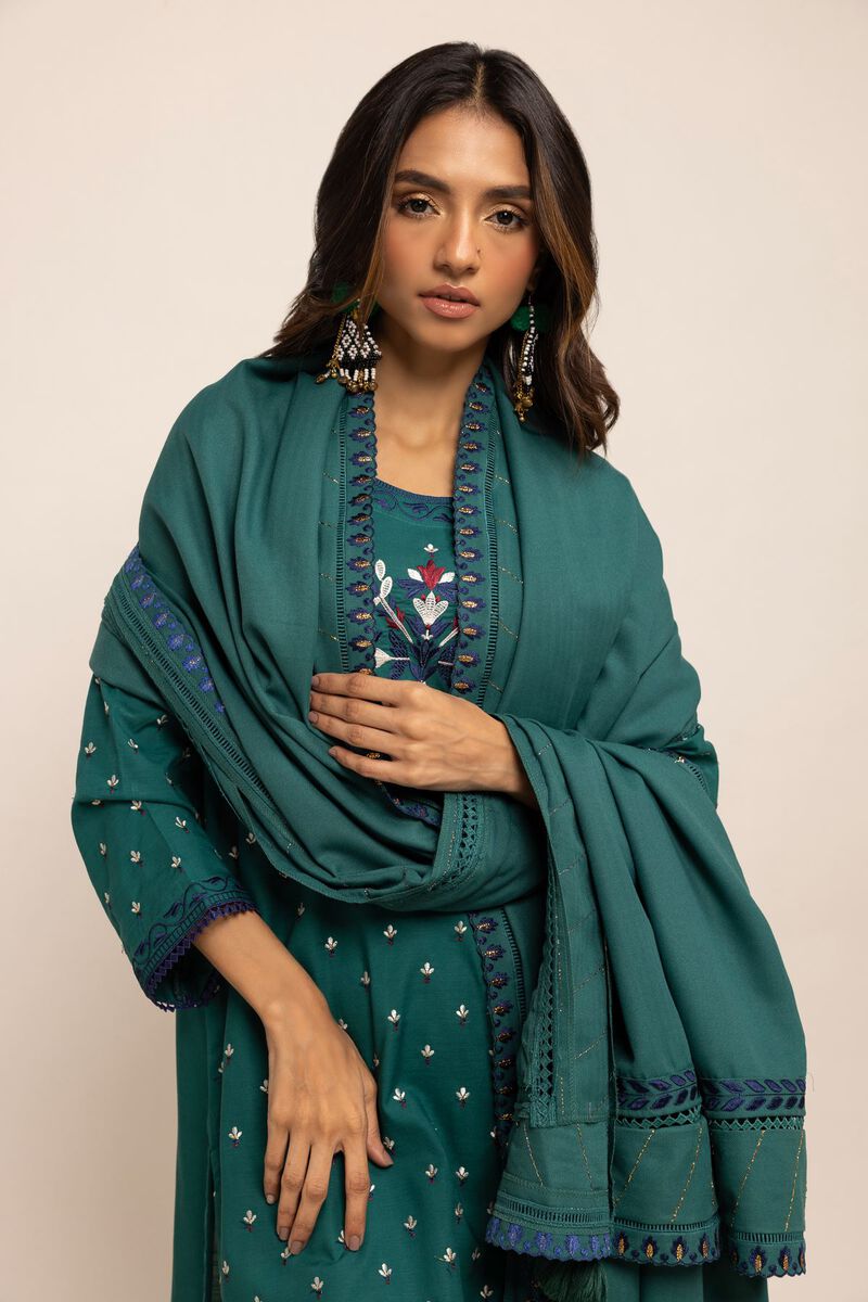  | Shawl | Embroidered | null