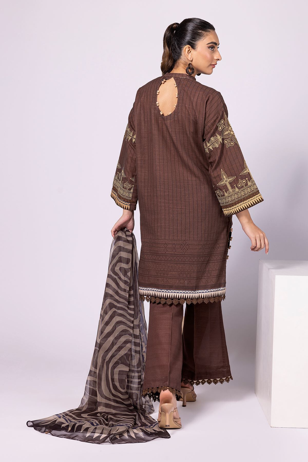 Buy Fabrics 3 Piece Suit 18.60 GBP 1001743566 Khaadi United