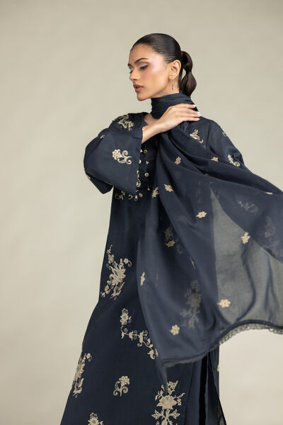 Embroidered | Lawn | Floral Lawn Dupatta | GBP 30.00