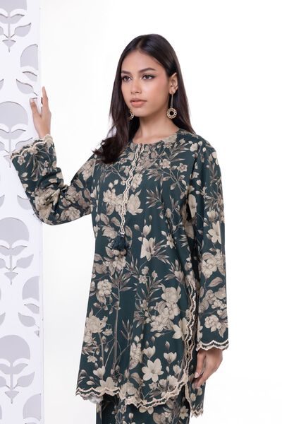  | Kurta | Embroidered | GBP 25.00