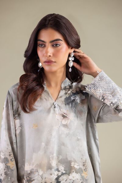 Embroidered | Raw Silk | Floral Embellished Kurta | GBP 40.00