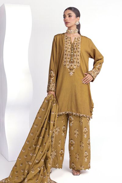 Dyed | Jacquard | Fabrics 3 Piece | GBP 25.00