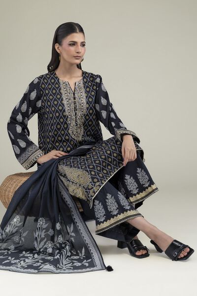 Embroidered | Lawn | Lawn 3-Piece Tailored | GBP 50.00