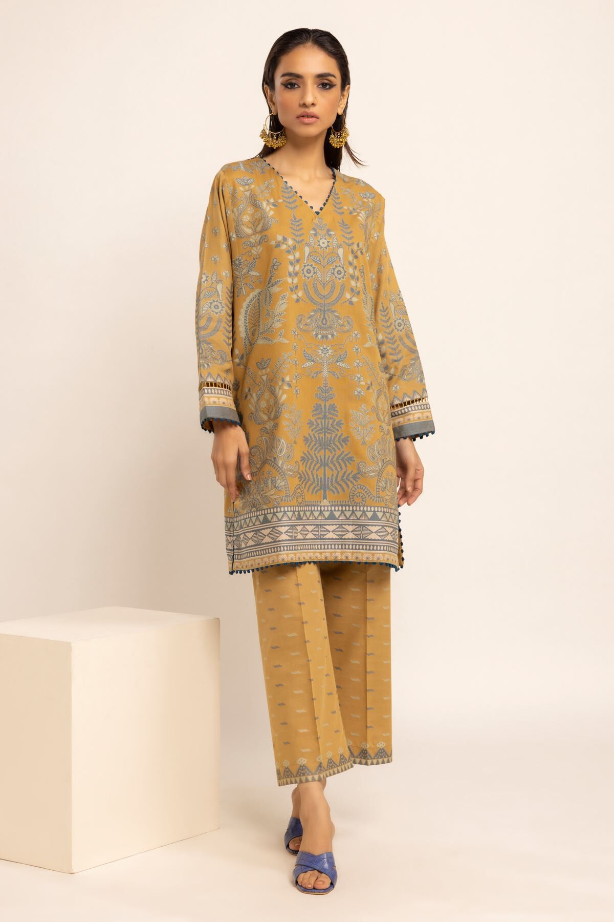 Khaadi uk online