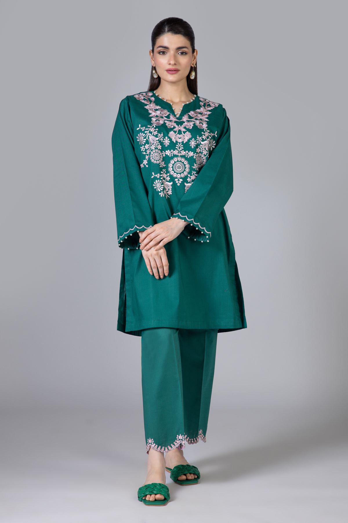 Buy Kurta 0.0 N A EET24433 VG GREEN Khaadi United Kingdom