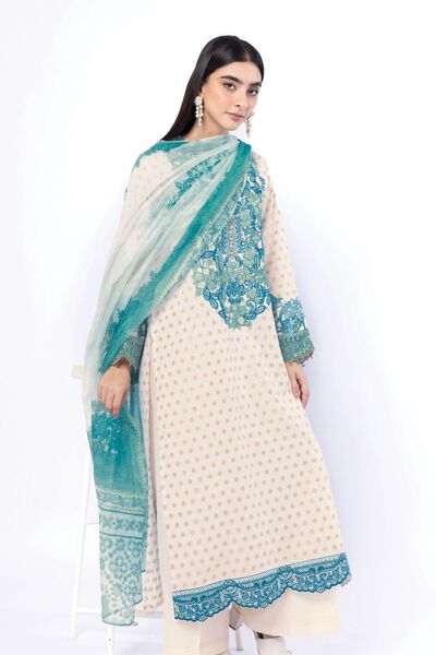 Embroidered | Jacquard | Tailored 3 Piece | GBP 70.00