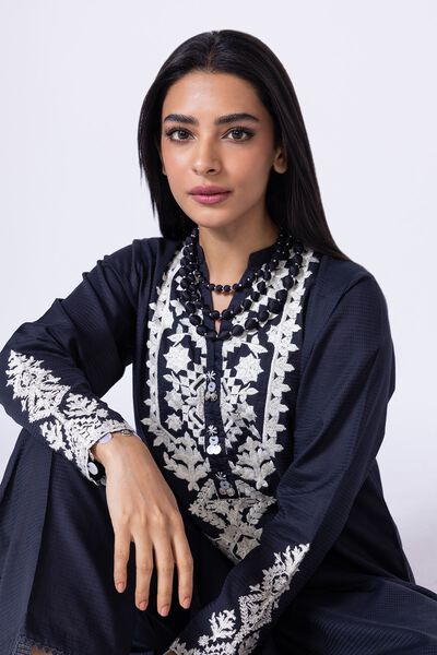  | Kurta | Embroidered | GBP 25.00