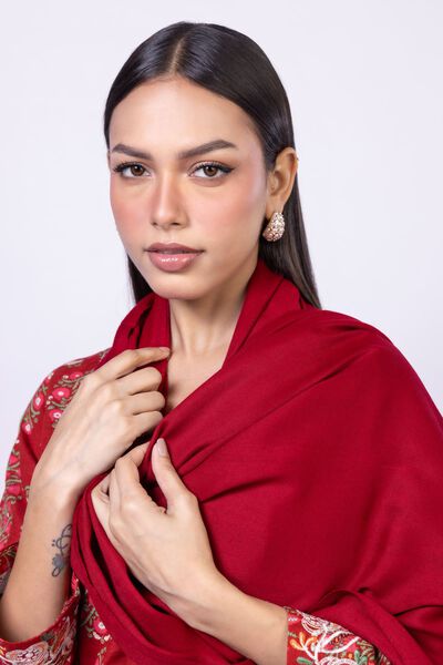 Dyed | Acrylic | Shawl | GBP 12.00