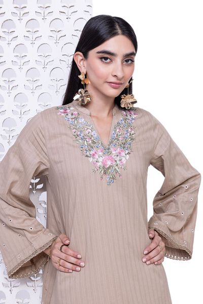  | Kurta | Embroidered | GBP 25.00