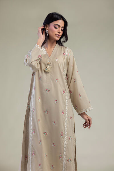 Embroidered | Cambric | Cambric Longline Kurta | GBP 40.00