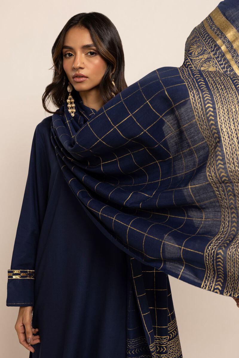  | Shawl | Embroidered | null
