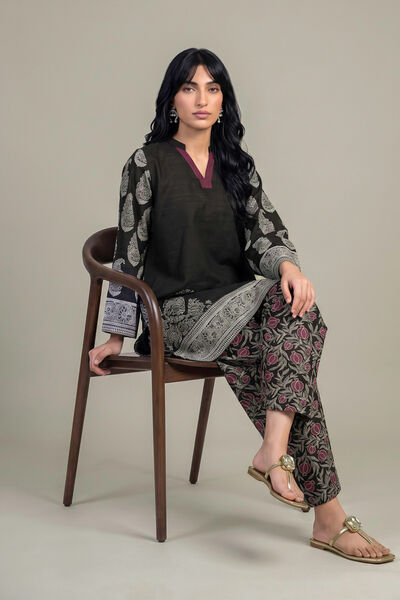 Printed | Light Khaddar | Black V-Neck Kurta | GBP 40.00